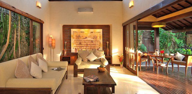 Villa Kubu Premium Spa 1 Bedroom, Living Room at Night